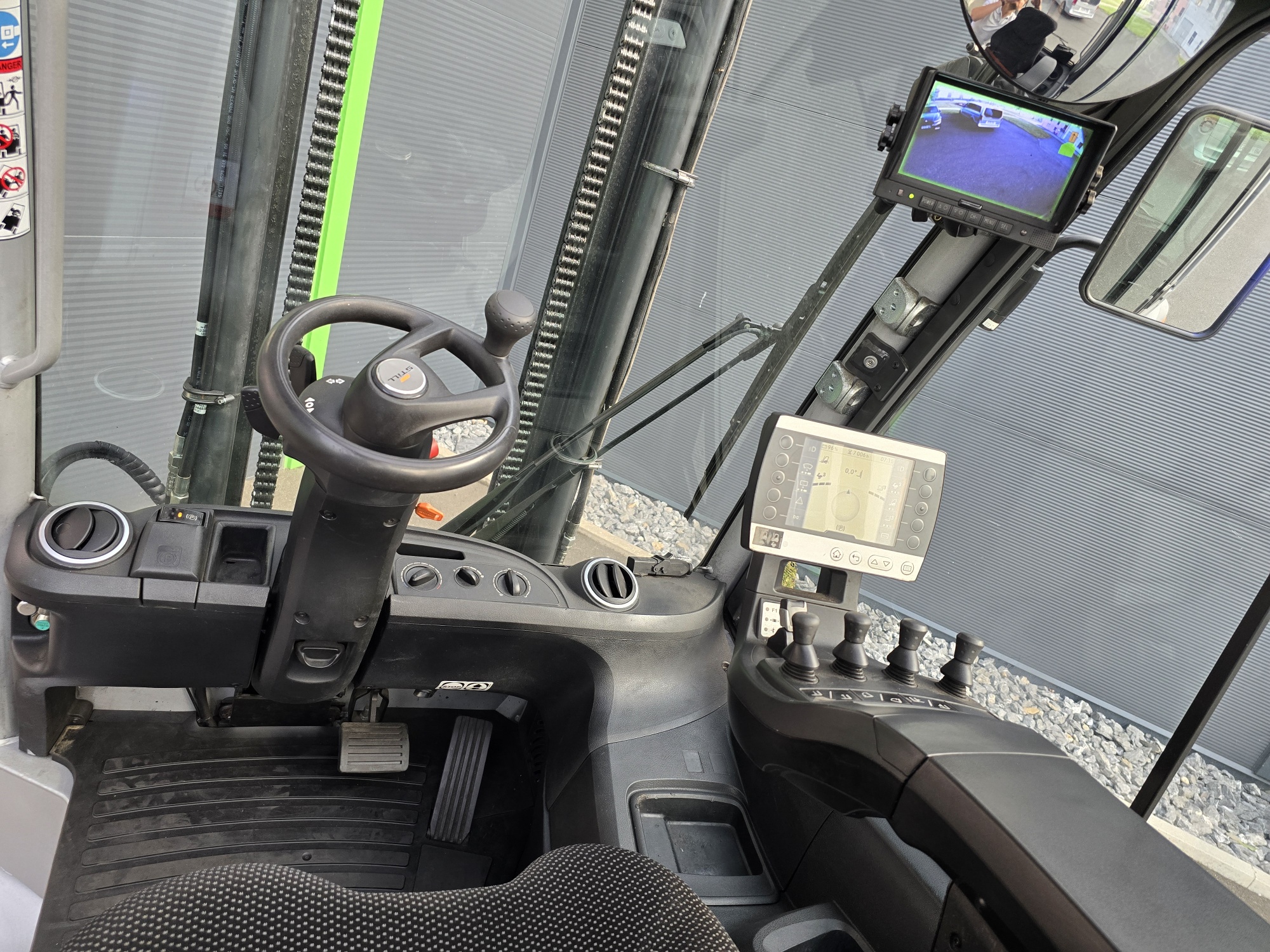 Viličar STILL RX60-30L-Obnovljen-Kabina-Pozicioner-Baterija 102%