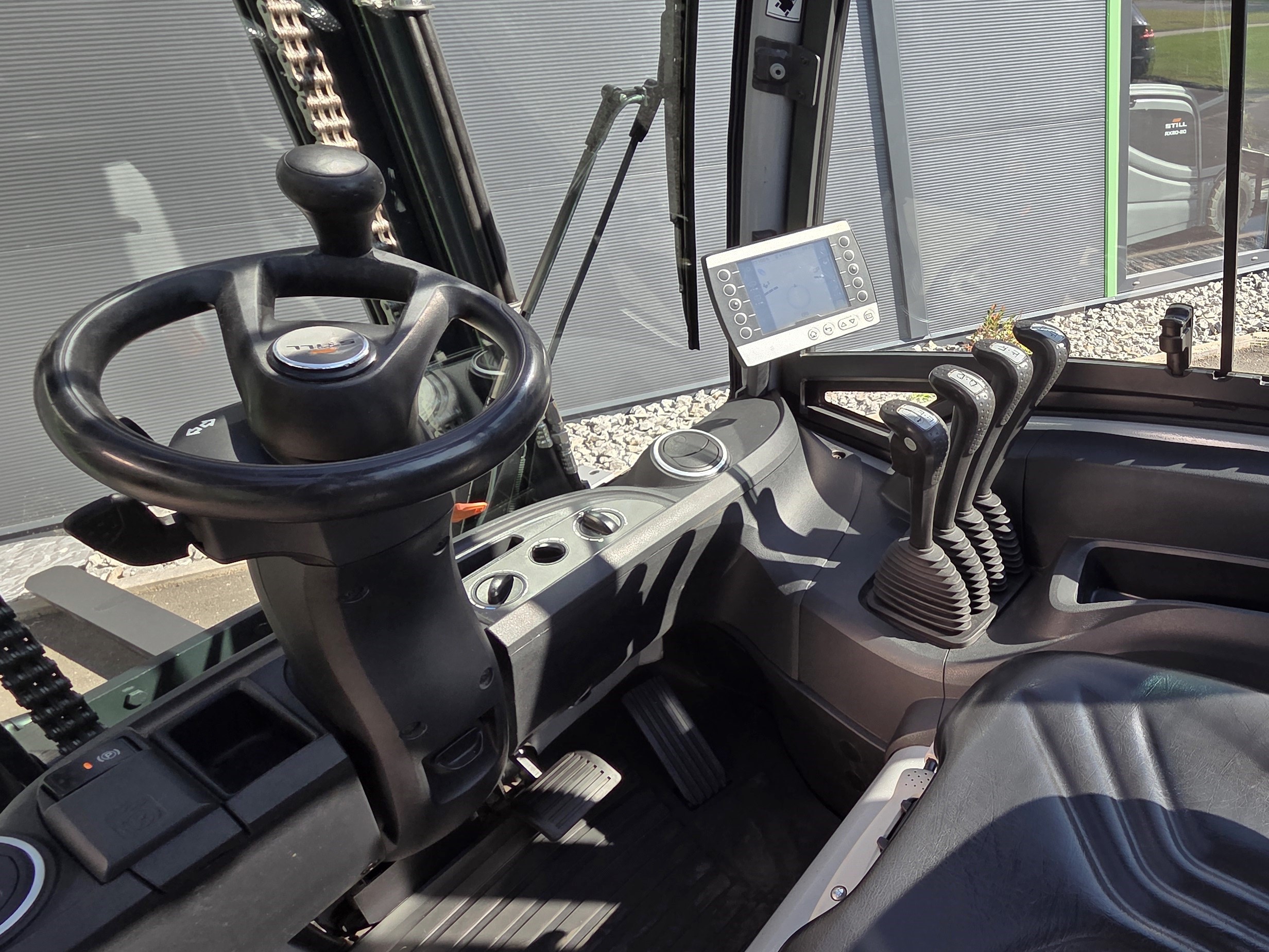 Viličar STILL RX60-45-Obnovljen-Pozicioner-Baterija 100%